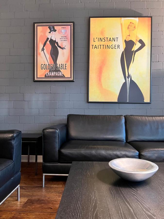 Gossler Suite Hamburg-Harburg Buitenkant foto